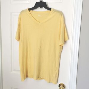 2/$20 Gap men's cotton t-shirt size M